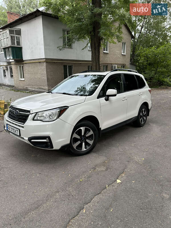 Subaru Forester (2016)