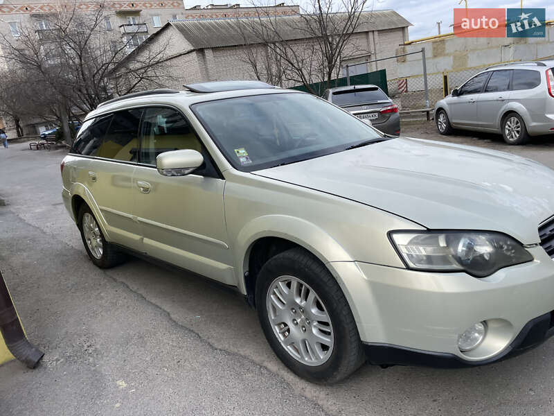 Subaru Legacy (2004)