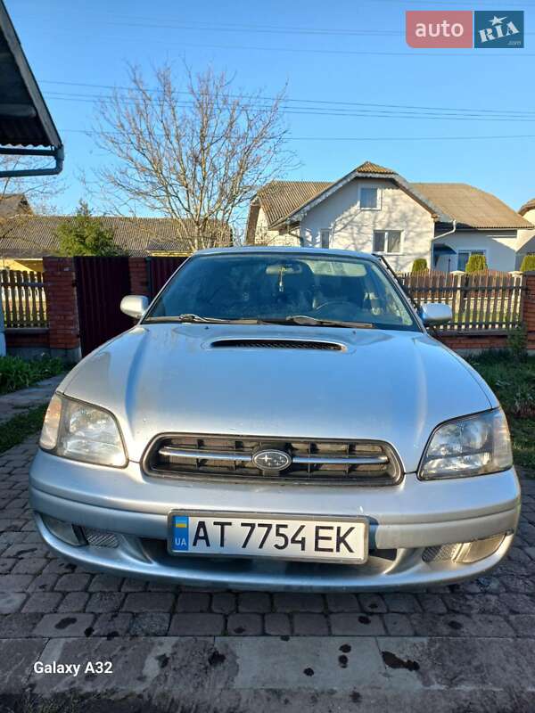 Subaru Legacy (2001)
