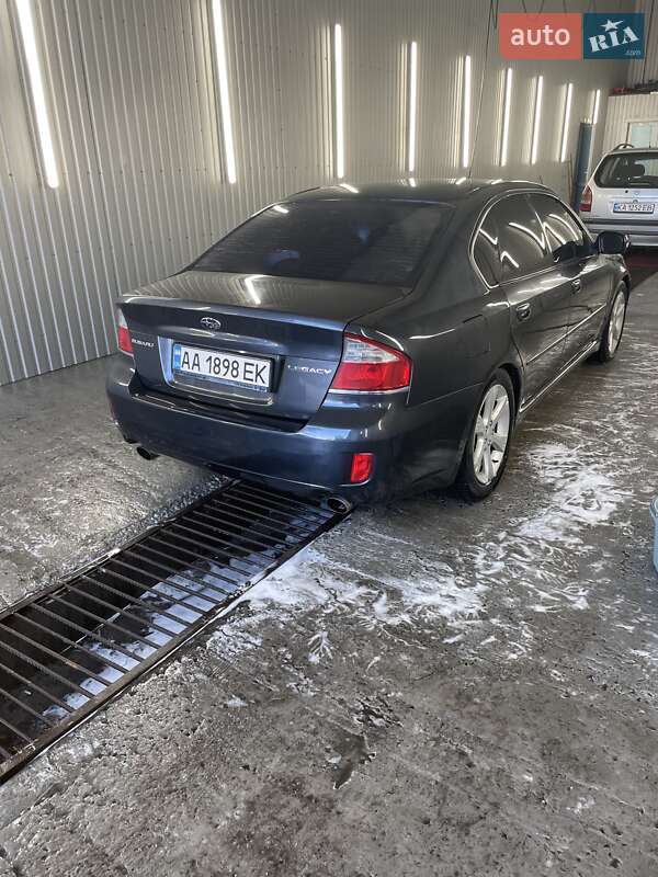 Subaru Legacy (2006)