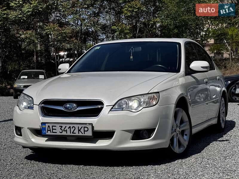 Subaru Legacy (2008)