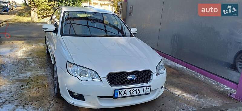Subaru Legacy (2008)