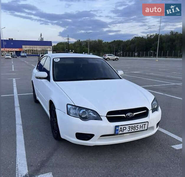 Subaru Legacy (2005)