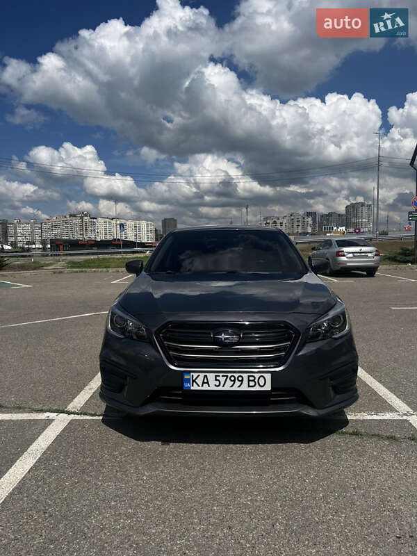 Subaru Legacy (2018)