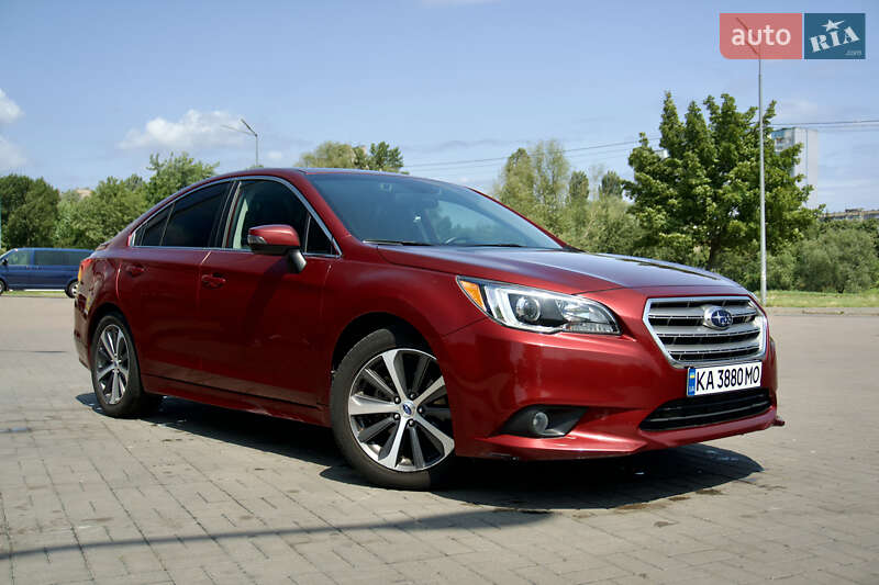 Subaru Legacy (2015)