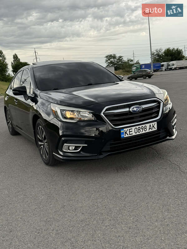 Subaru Legacy (2018)