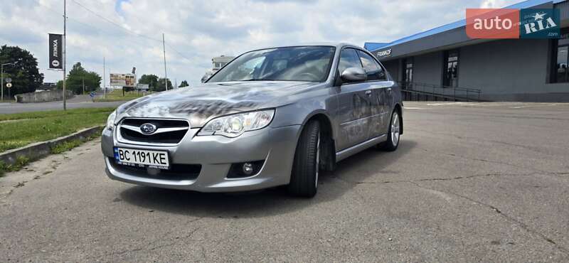 Subaru Legacy (2008)