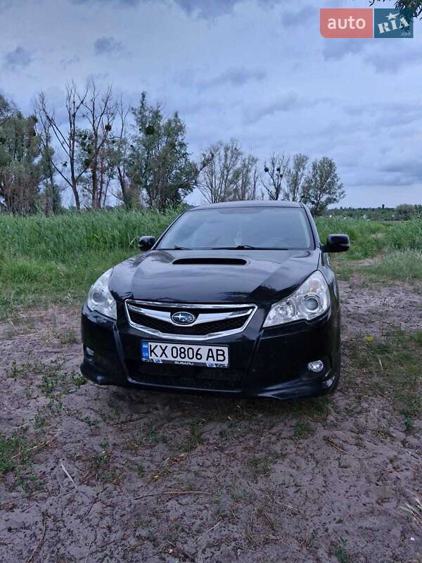 Subaru Legacy (2010)