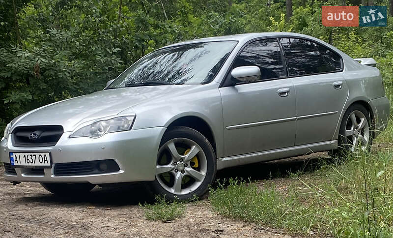 Subaru Legacy (2004)