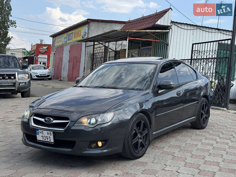 Subaru Legacy (2008)