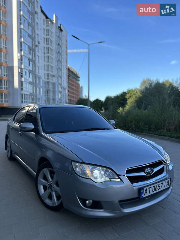 Subaru Legacy (2008)