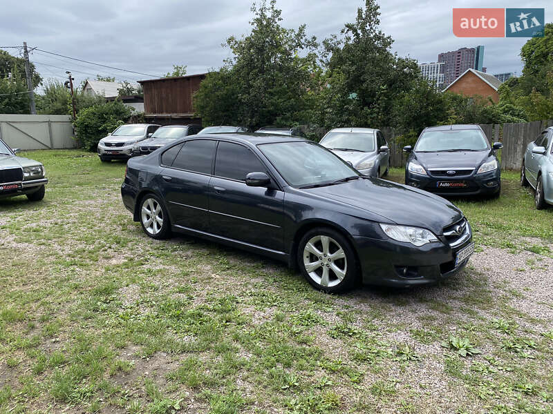 Subaru Legacy (2008)