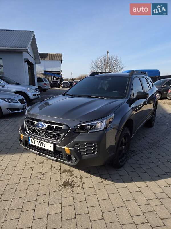 Subaru Outback (2023)