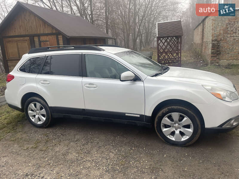 Subaru Outback (2012)