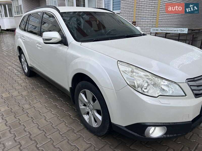 Subaru Outback (2010)