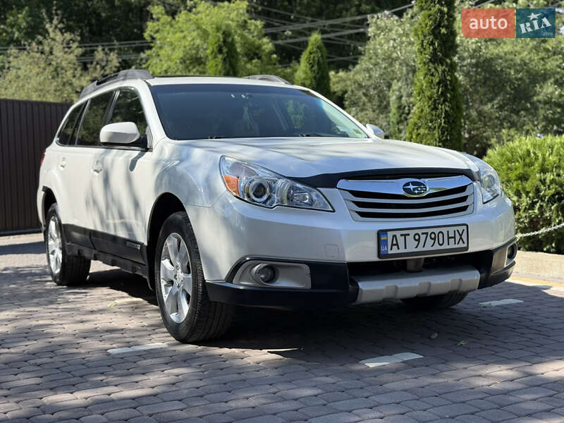Subaru Outback (2010)