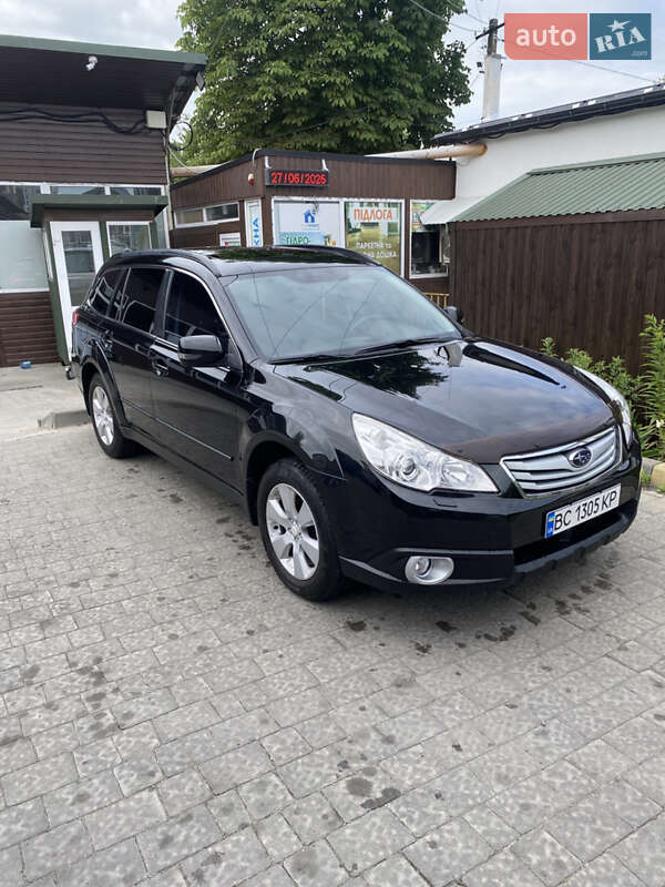 Subaru Outback (2010)