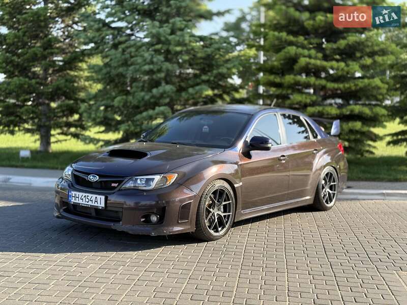Subaru Wrx sti (2012)