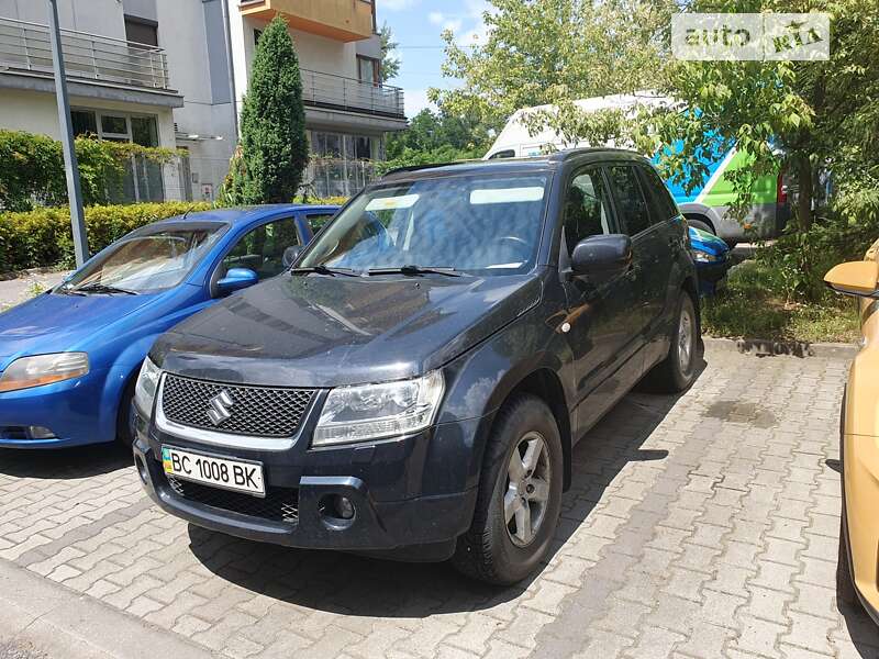 Suzuki Grand vitara (2008)