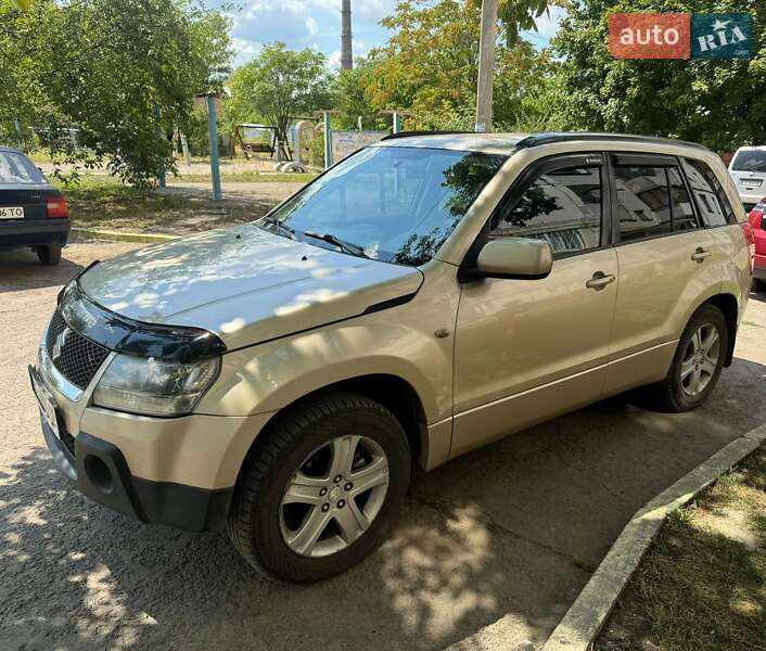 Suzuki Grand vitara (2007)