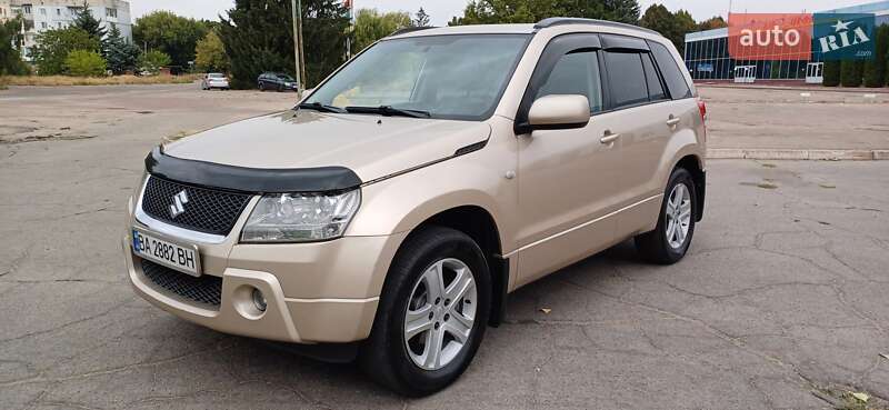 Suzuki Grand vitara (2007)