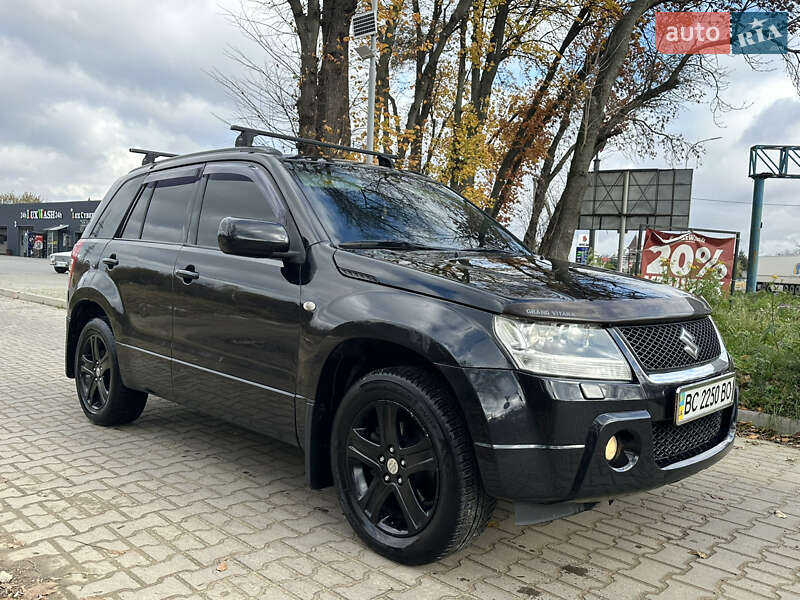 Suzuki Grand vitara (2008)