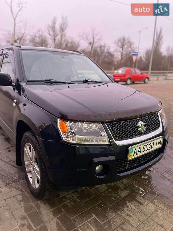 Suzuki Grand vitara (2007)