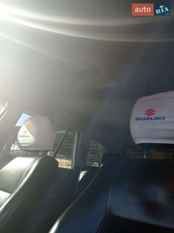 Suzuki Grand vitara (2007)