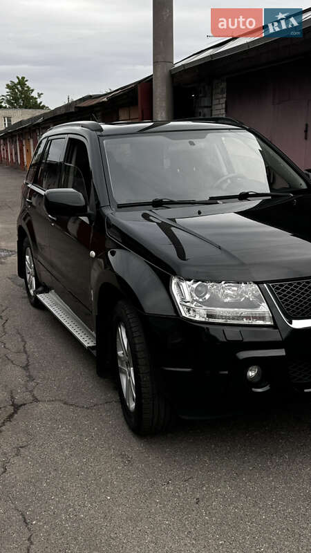 Suzuki Grand vitara (2006)