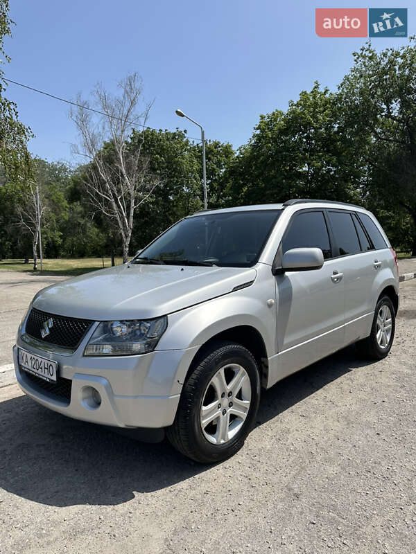 Suzuki Grand vitara (2006)