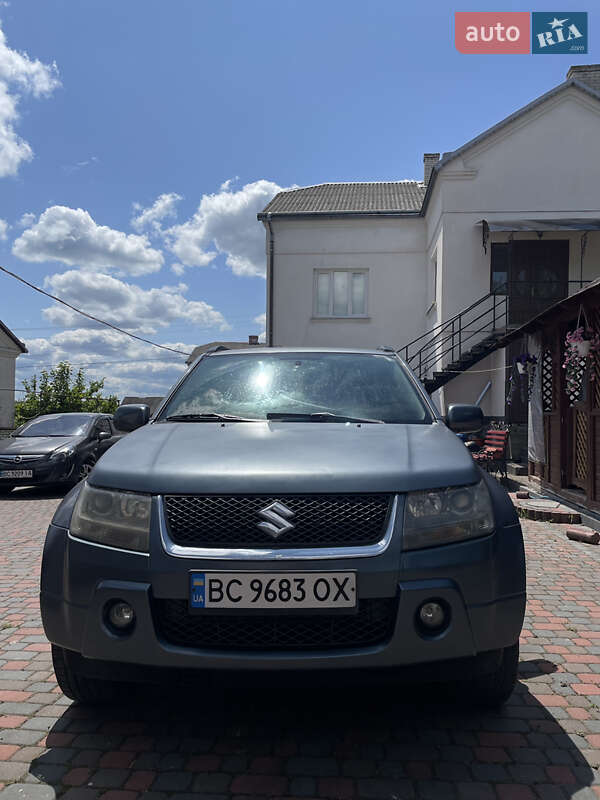 Suzuki Grand vitara (2006)