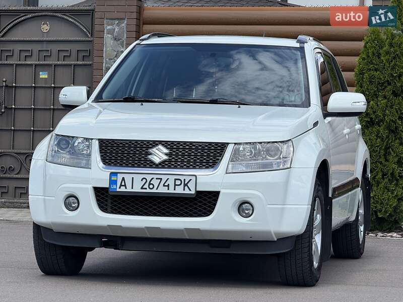 Suzuki Grand vitara (2010)