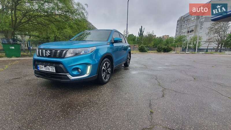 Suzuki Vitara (2020)