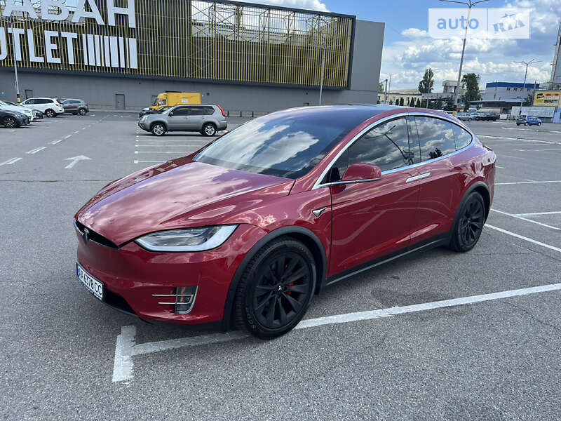 Tesla Model x 75d (2017)