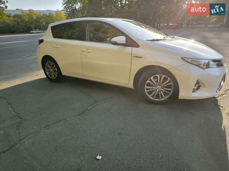 Toyota Auris (2013)