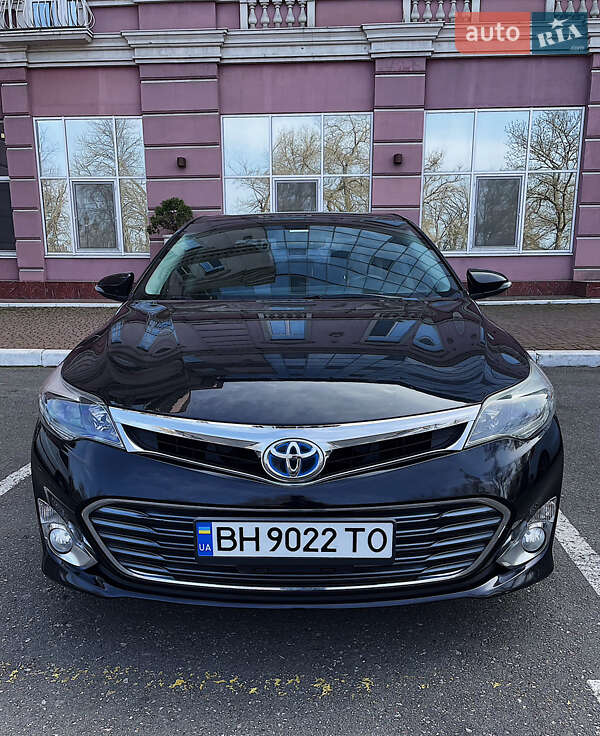 Toyota Avalon (2013)