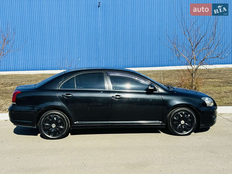 Toyota Avensis (2008)
