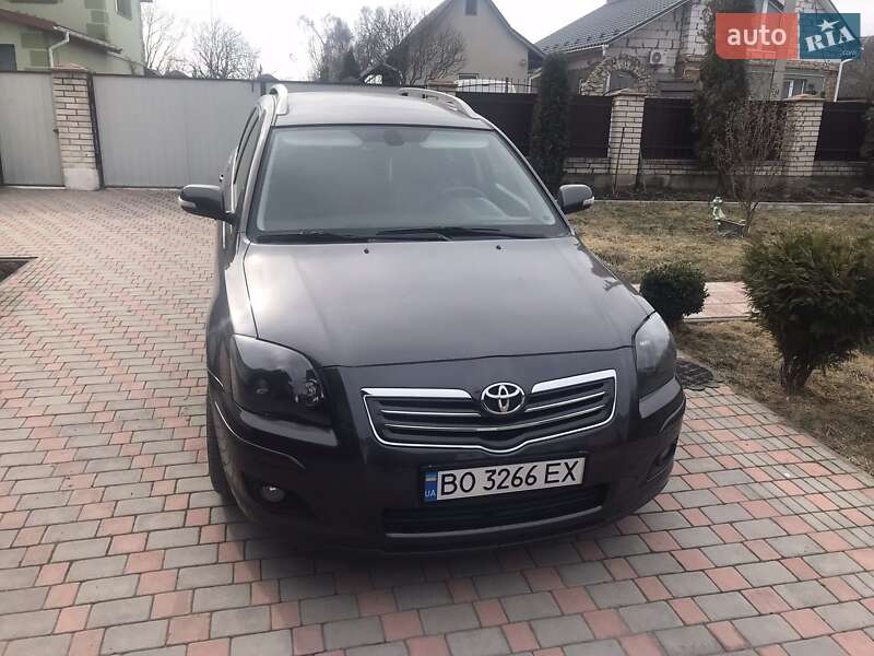 Toyota Avensis (2006)