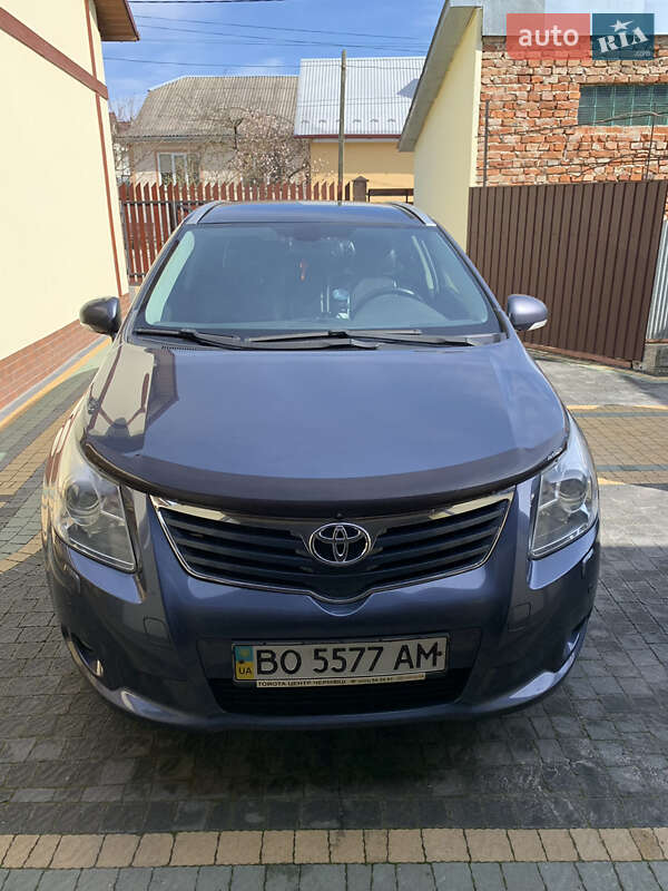 Toyota Avensis (2008)