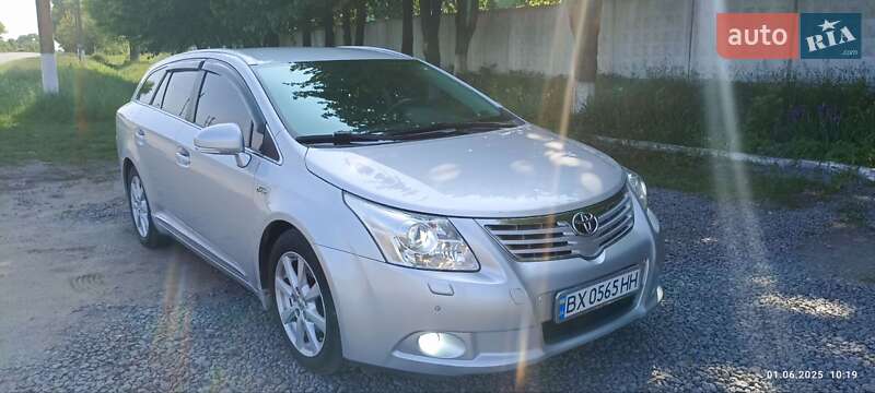 Toyota Avensis (2011)