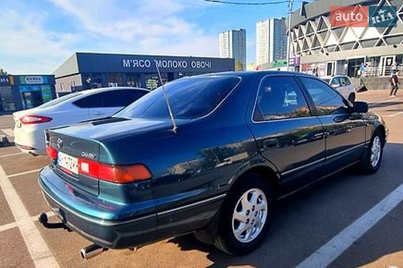 Toyota Camry (1996)