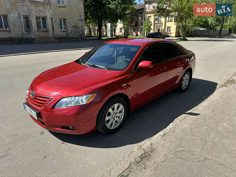 Toyota Camry (2008)