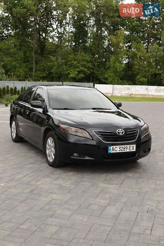 Toyota Camry (2008)