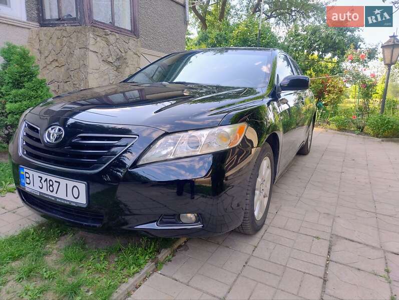 Toyota Camry (2007)