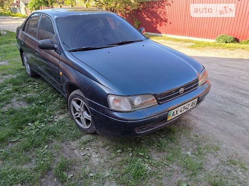 Toyota Carina (1995)