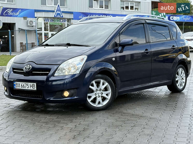 Toyota Corolla verso (2008)