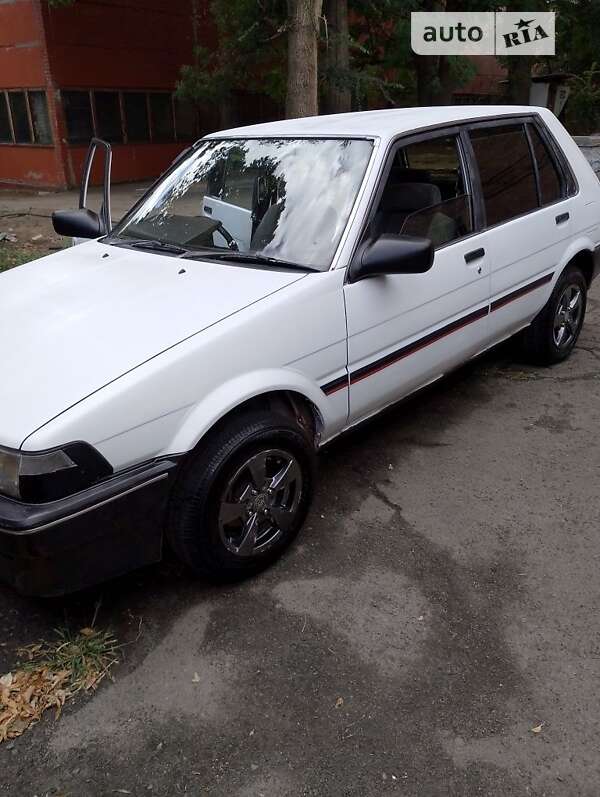 Toyota Corolla (1984)