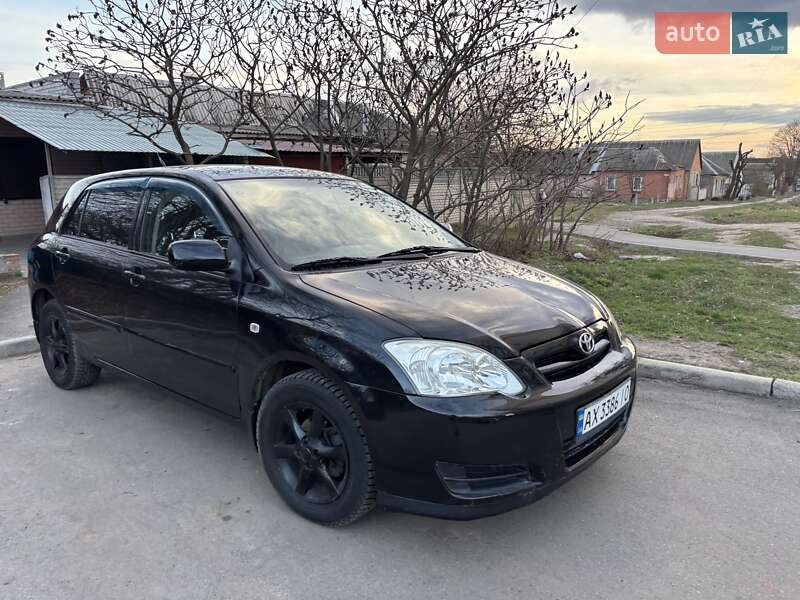 Toyota Corolla (2005)