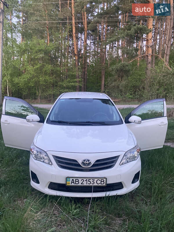 Toyota Corolla (2011)