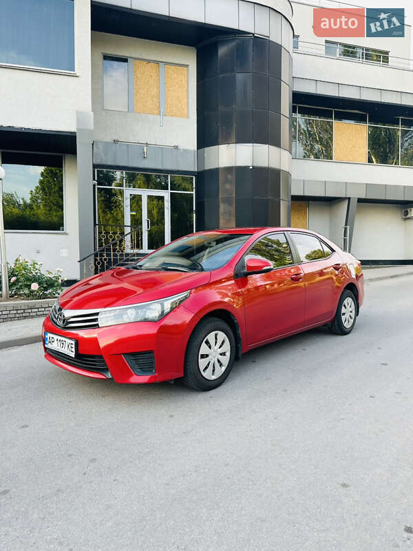 Toyota Corolla (2013)
